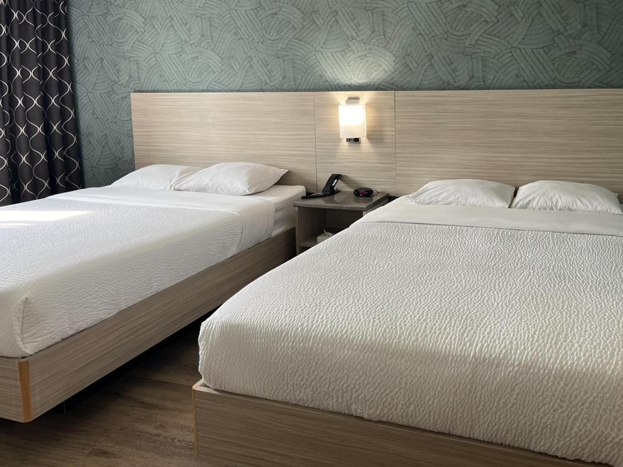 Motel 6 Niagara Falls, On Near The Falls 외부 사진