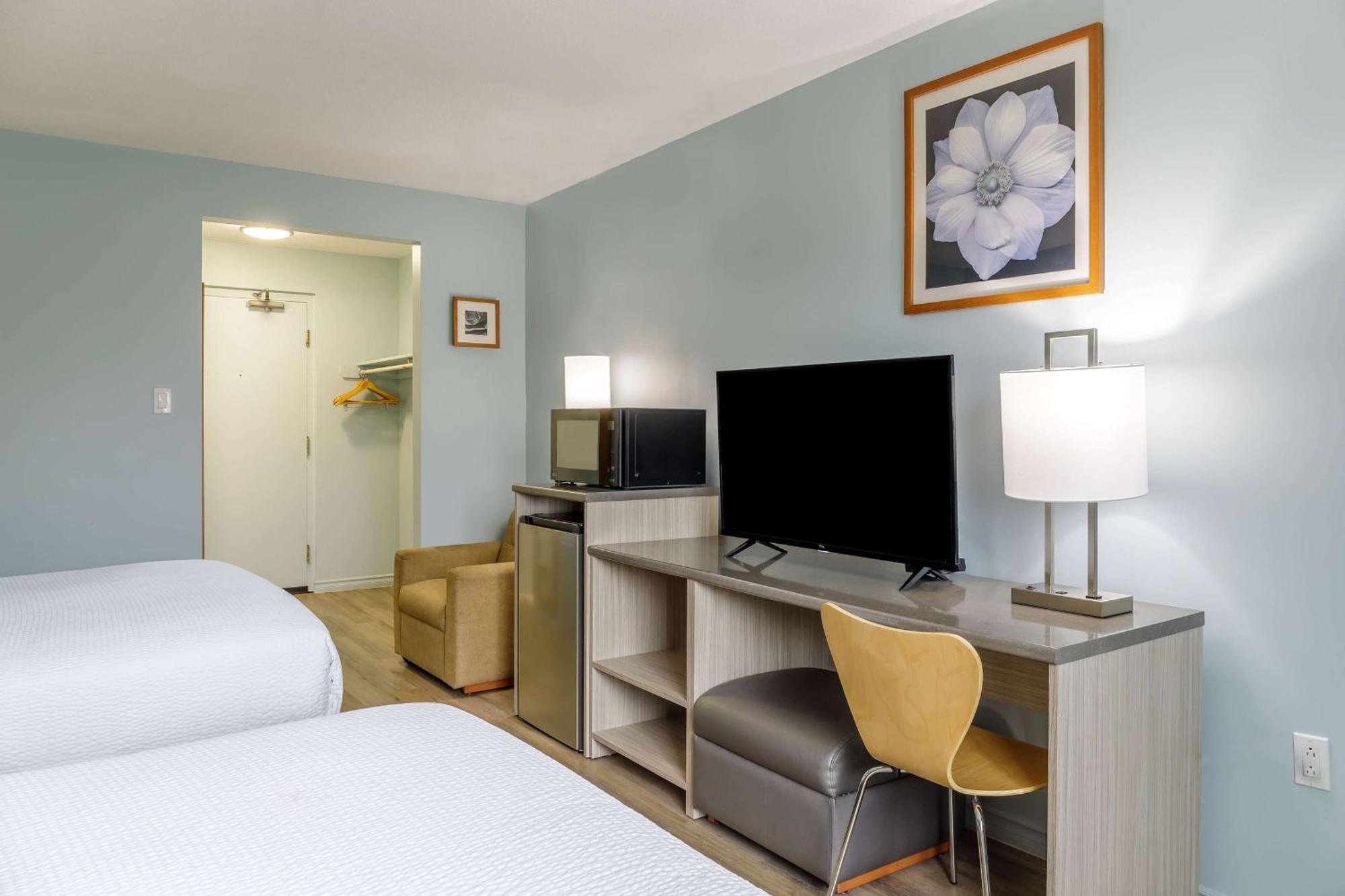 Motel 6 Niagara Falls, On Near The Falls 외부 사진